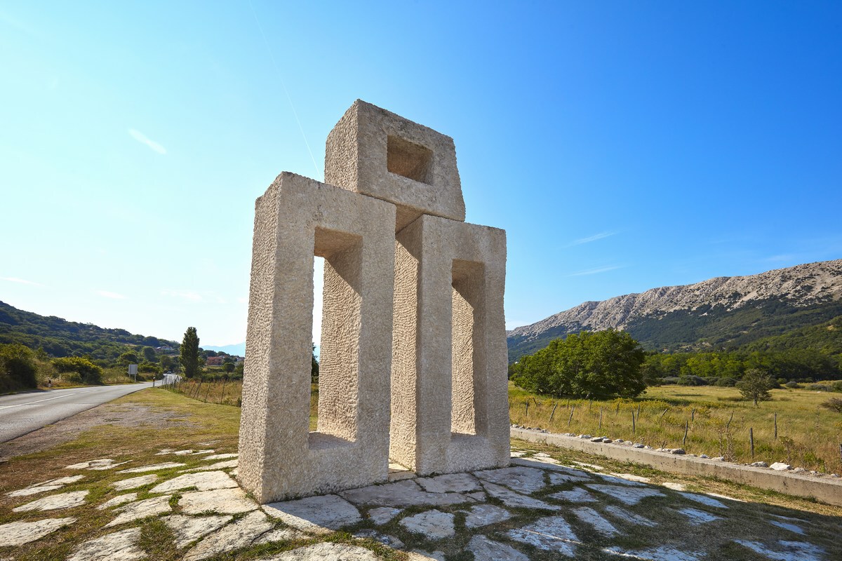 Baška plošča in Baška pot glagolicetest